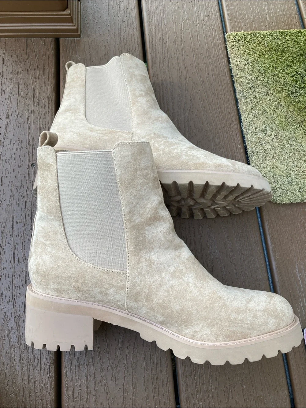 Lane Bryant Size 12W tan faux suede chunky lug sole ankle boots